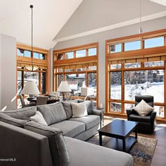 Super Deluxe Capitol Peak Unit 3404 (456285)