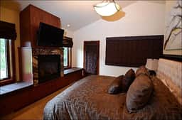 94 Sinclair Rd (202955-2106)
