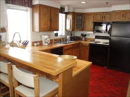 520 Cooper Ave E #402 (203006-2635)