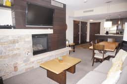 120 Carriage Way #2204 (203154-9418)