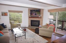 Woodbridge Value Condo (937213)