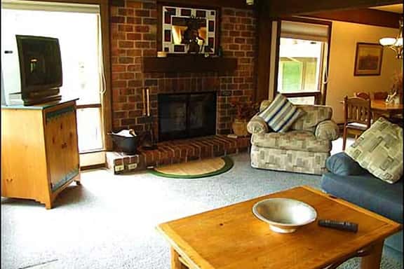 360 Wood Rd #112 (202970-2137) - Image 1
