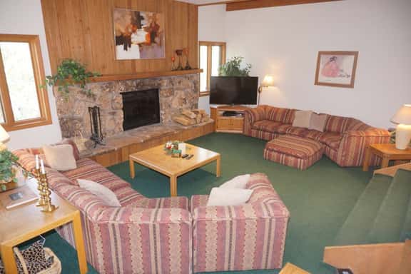 1109 Faraway Rd (203069-1403) - Image 1