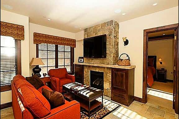 425 Wood Rd #59 (203095-9646) - Image 1