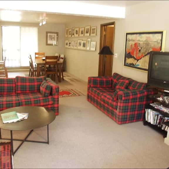 1024 Hopkins Ave E #16 (203065-4430) - Image 1