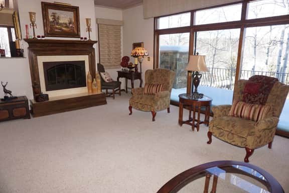 35 Alpine Ln (202983-2164)