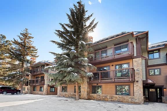 650 Monarch St S #6 (202992-2603)