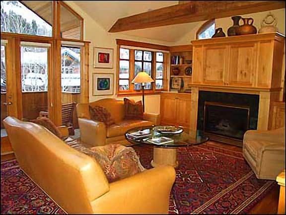 835 Cooper Ave E (202999-2622)