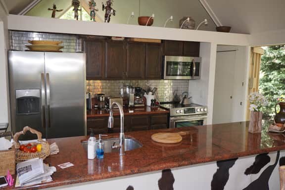 272 Terrace Dr (203079-1945)