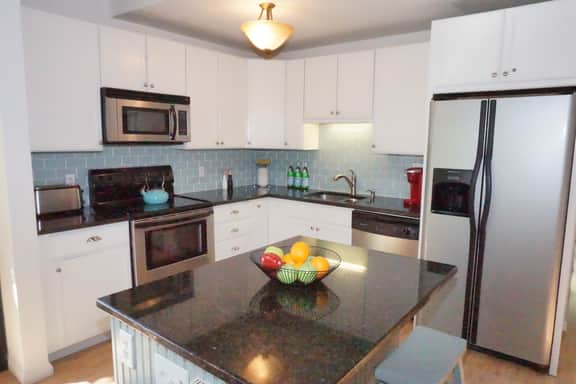 35 Lower Woodbridge Rd Z196 (203090-2371)