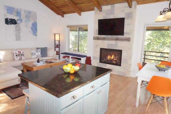 35 Lower Woodbridge Rd Z196 (203090-2371)