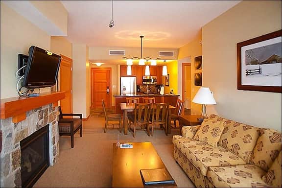 110 Carriage Way #3305/7 (203138-9291)