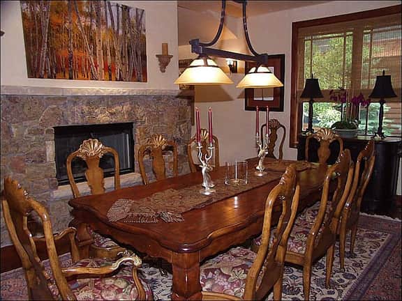 1113 Cemetery Ln #C (203139-9451)