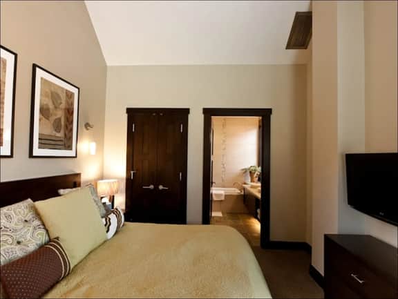 120 Carriage Way #2304 (203168-9426)