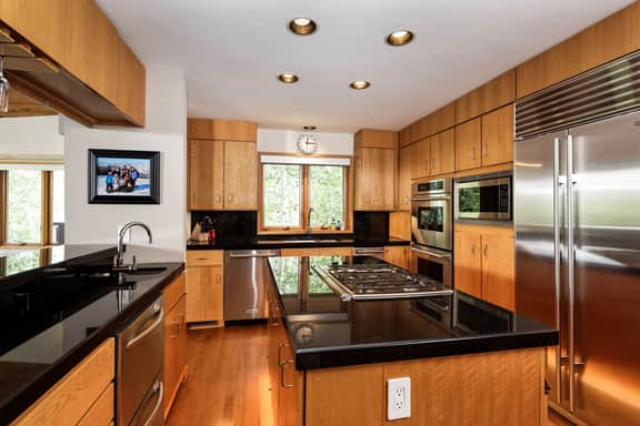 459 Ridge Road (306676)