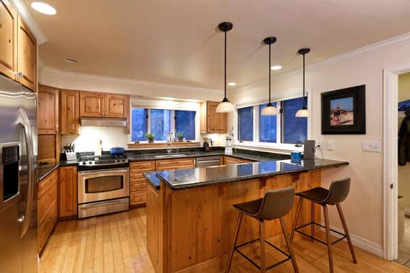 Aspen West Side Home (855145)