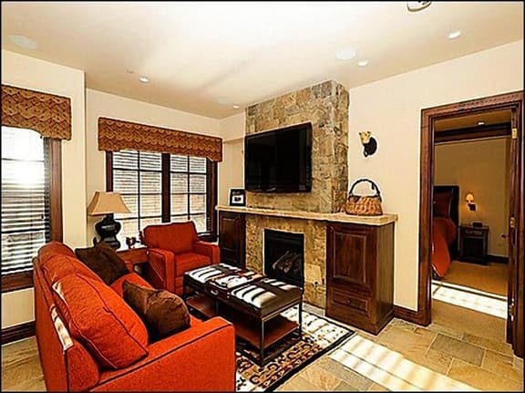 425 Wood Rd #59 (203095-9646)