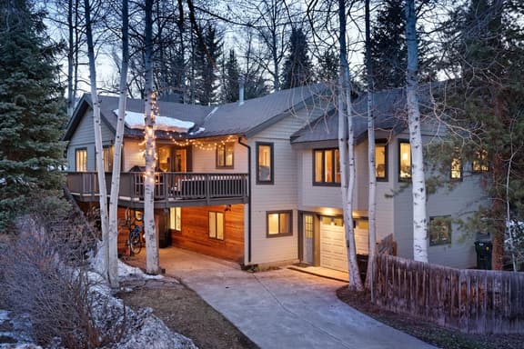 Aspen West Side Home (855145)