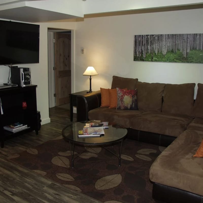 630 Cooper Ave E #3 (203022-3579)